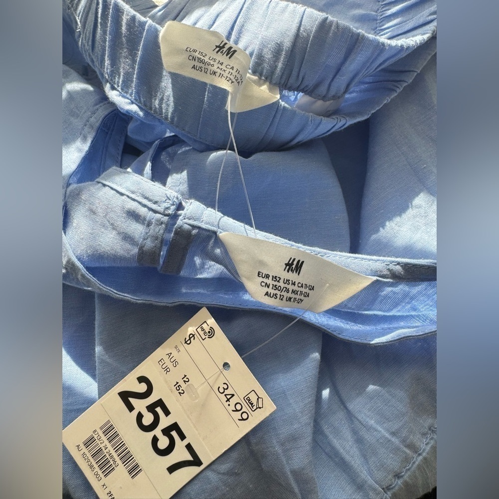H & M Blue Top / Shorts Set - Picture 8 of 8
